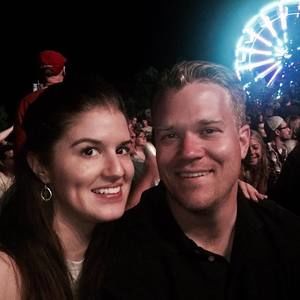 Meet your Posher, Corinne